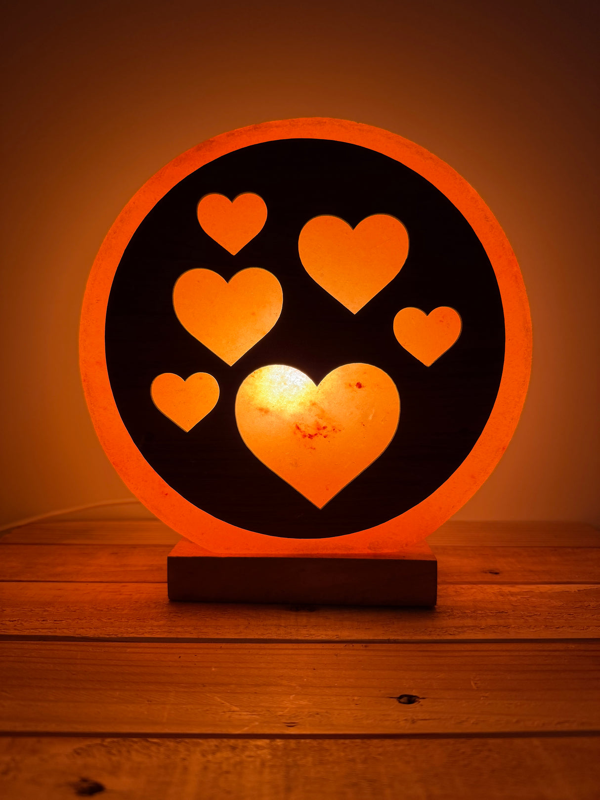 Himalaya-zoutlamp-3d-hartjes-sfeervol-en-uniek