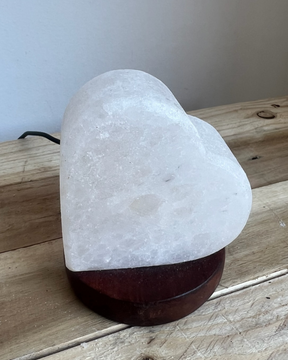 witte hartvormige Himalaya USB zoutlamp met rustgevend licht voor bureau en thuis