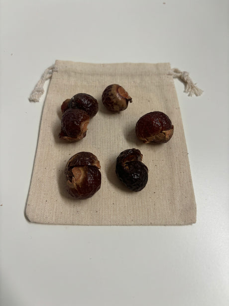 Natuurlijk katoenen waszakje 8x10 cm met trekkoord – herbruikbaar voor wasnoten of poeder